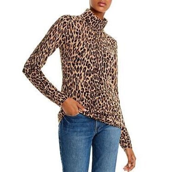 C BLOOMINGDALES Sweaters - NWT C BLOOMINGDALES Sweater Brown M